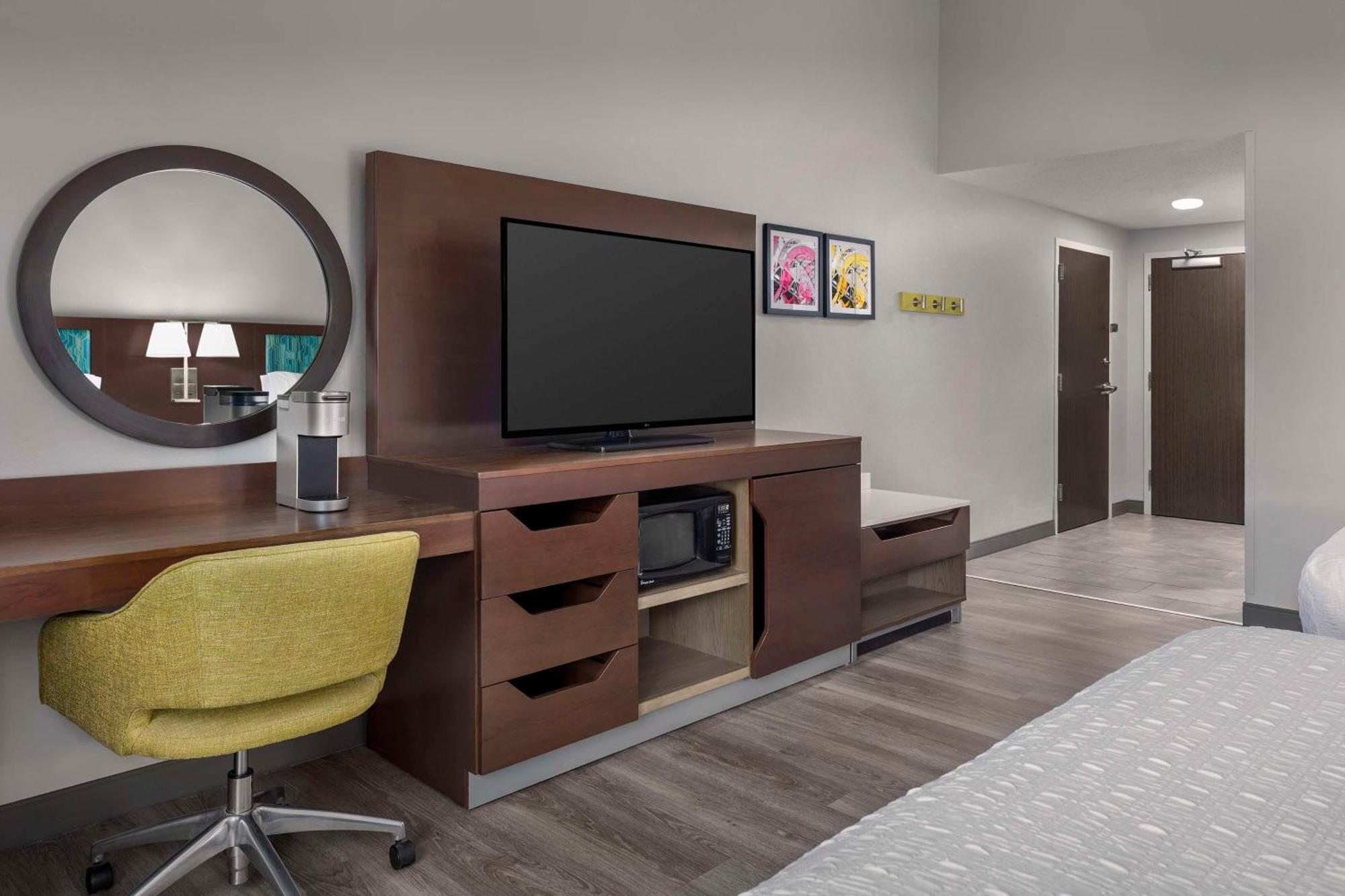 Hampton Inn Birmingham I-65/Lakeshore Drive Esterno foto