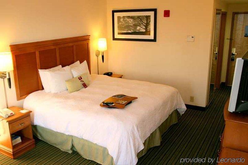 Hampton Inn Birmingham I-65/Lakeshore Drive Camera foto